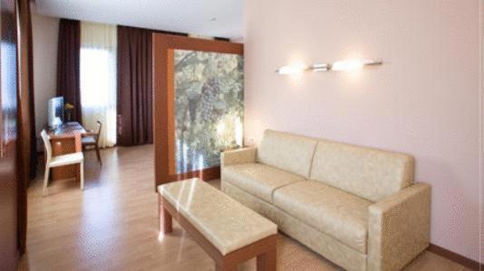 Hotel Mareschi Palace Novara Room photo